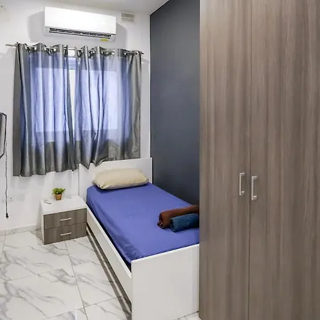 Apartament 4 Bedroom 3 Bath Paceville Flat *